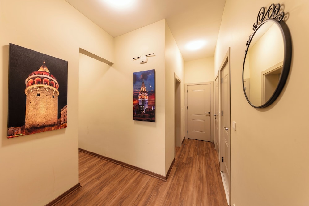Royal Taksim Suites 24/50