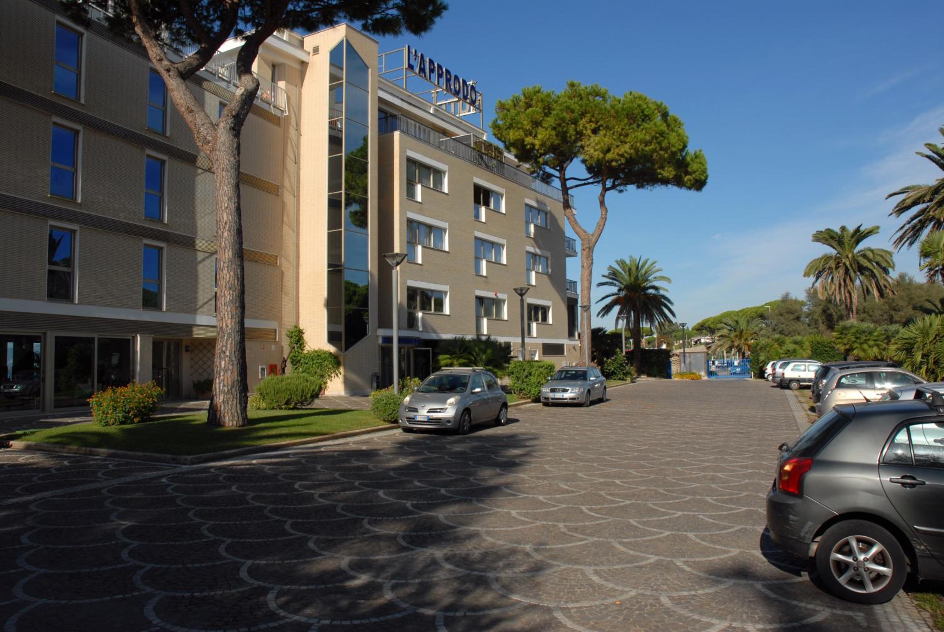 Grand Hotel L Approdo 58/68