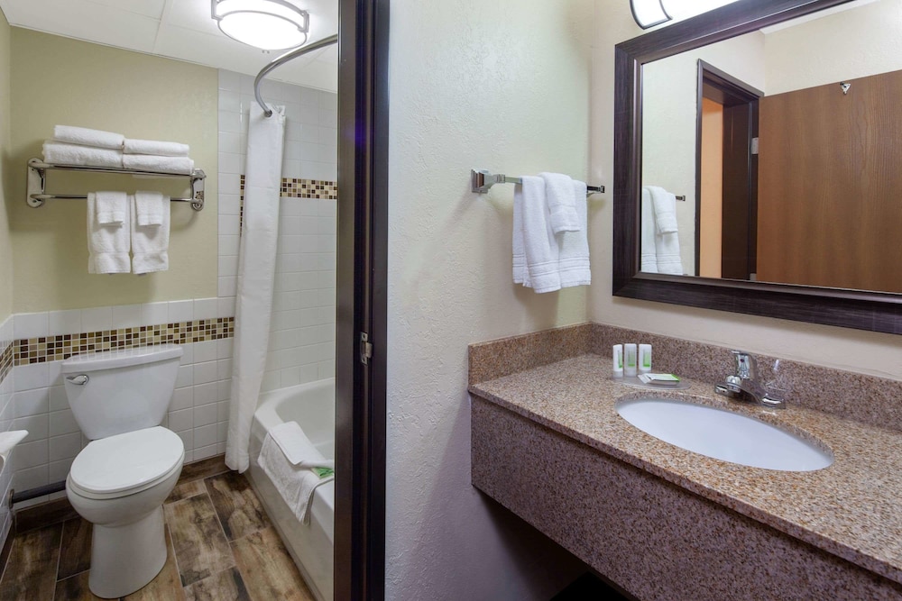 Americinn By Wyndham Ironwood 14/54