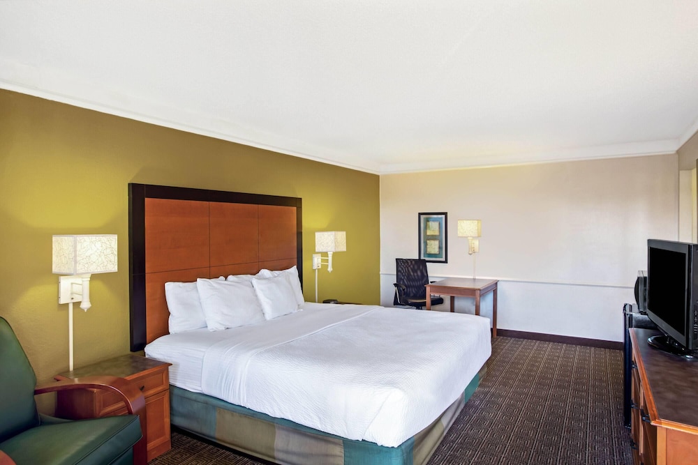 La Quinta Inn by Wyndham Killeen - Fort Hood 12/24