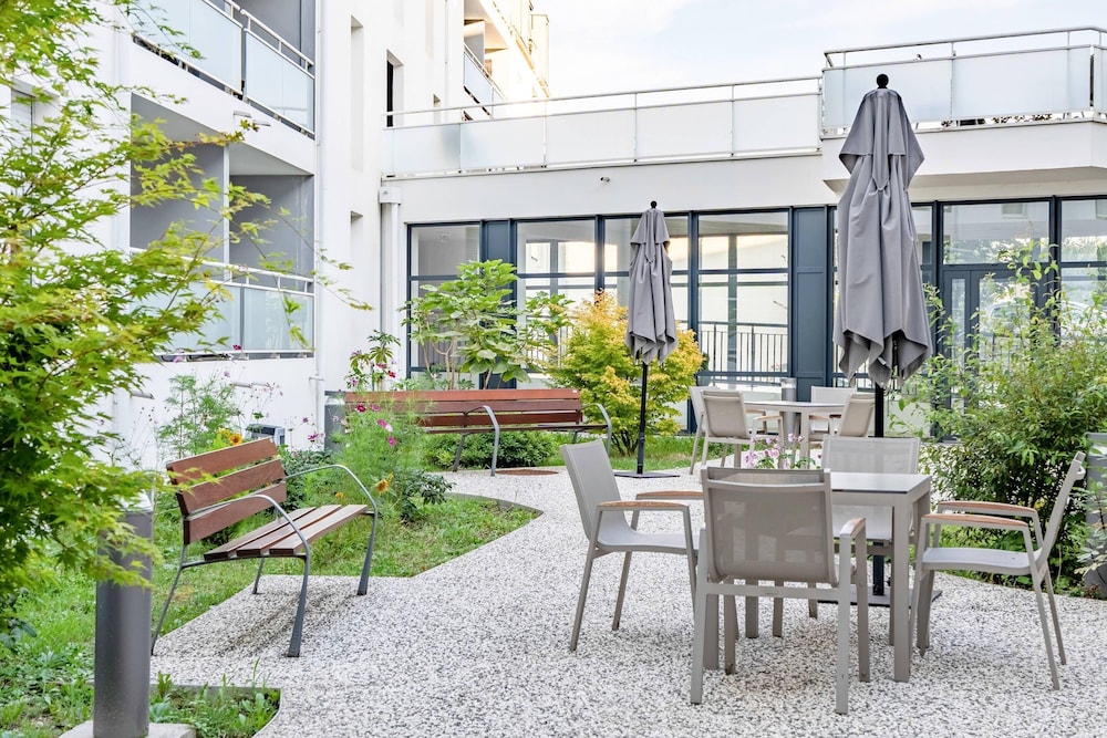 Quality Aparthotel Rochefort 27/43