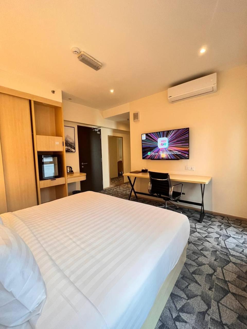 Hotel Damai Kuala Lumpur 8/43