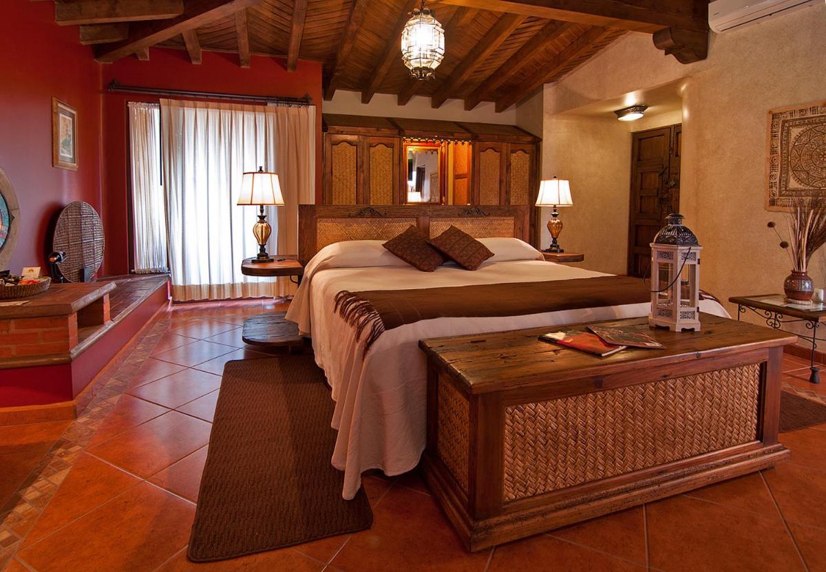 Hotel Porton Del Cielo 21/46
