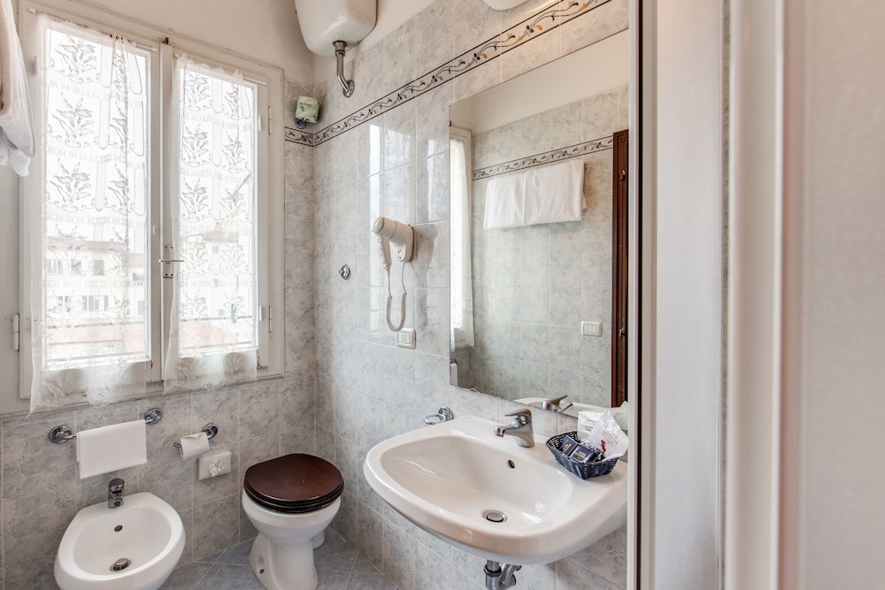 Hotel San Giorgio and Olimpic 38/39