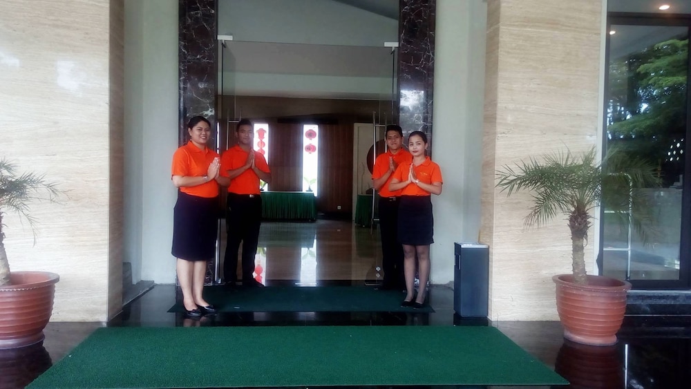 The Oxalis Regency Hotel Magelang 5/46
