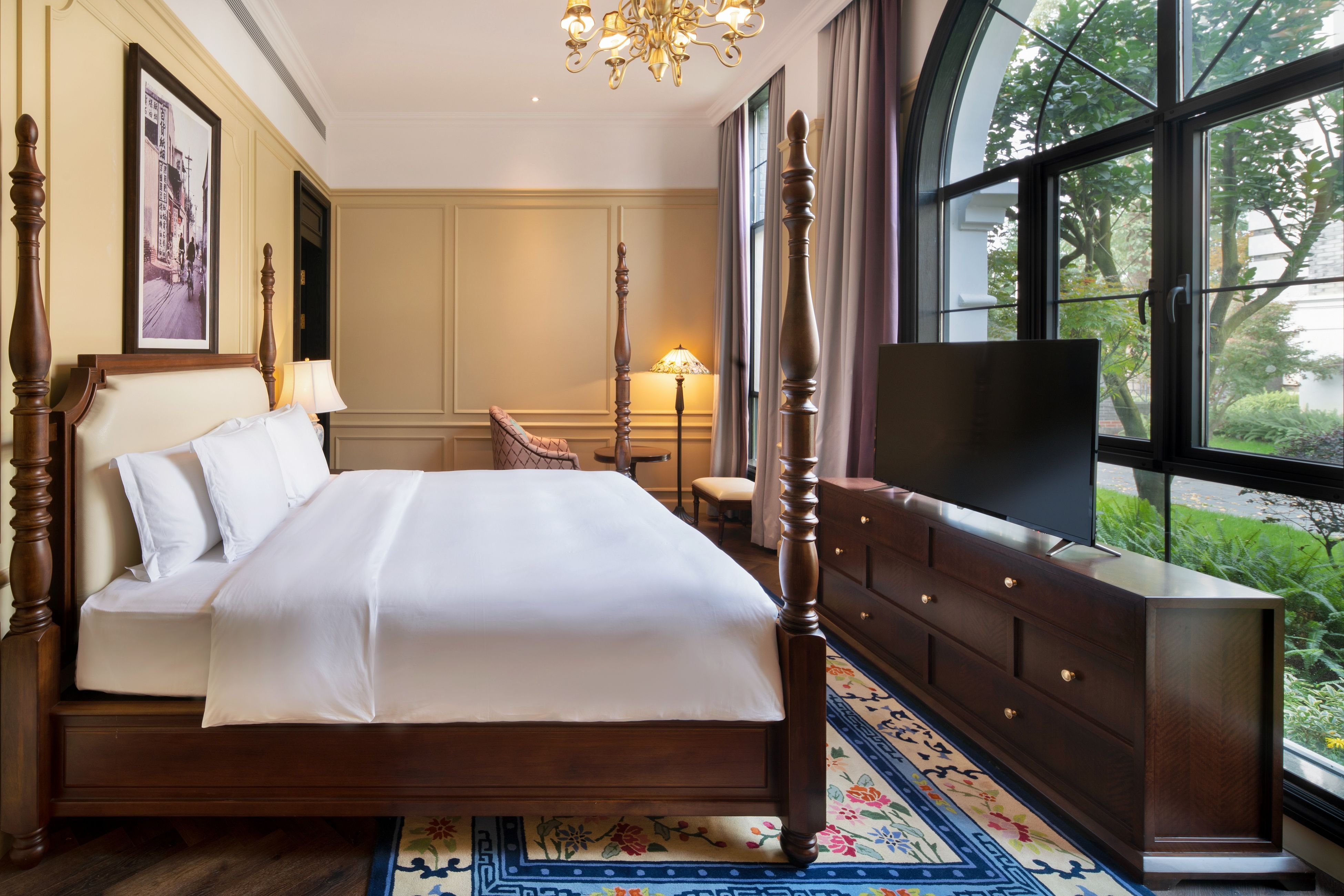 Hotel Indigo Heilong Lake 10/50