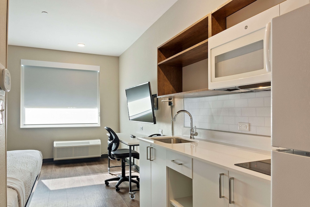 Extended Stay America Premier Suites Phoenix Chandler Downtown 32/63