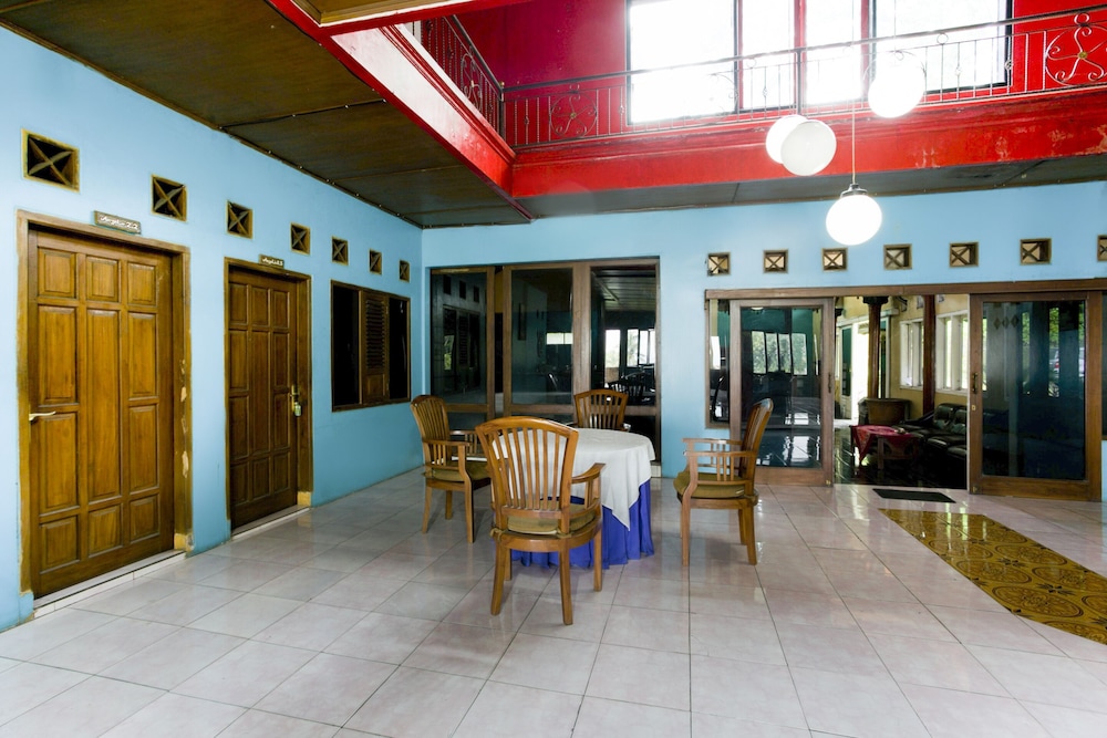 SPOT ON 2584 Hotel Karya Nunggal Asri 16/20