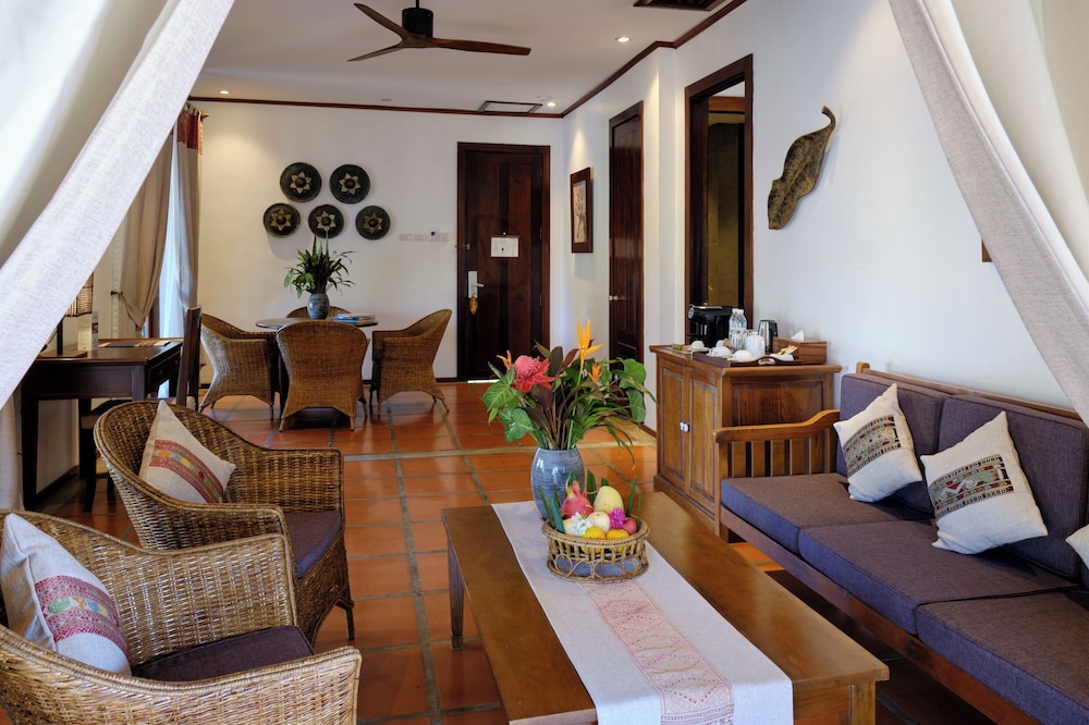 Riverside Boutique Resort Vang Vieng 43/74