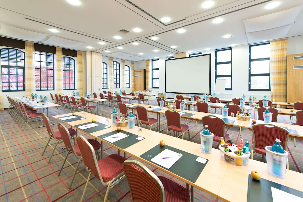 Hotel Offenbach Plaza 33/50