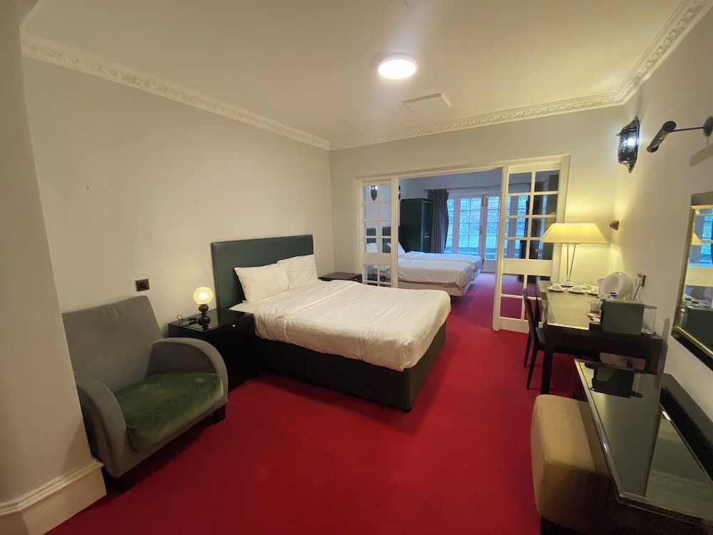 ORIGINAL RAJ HOTEL 24/55