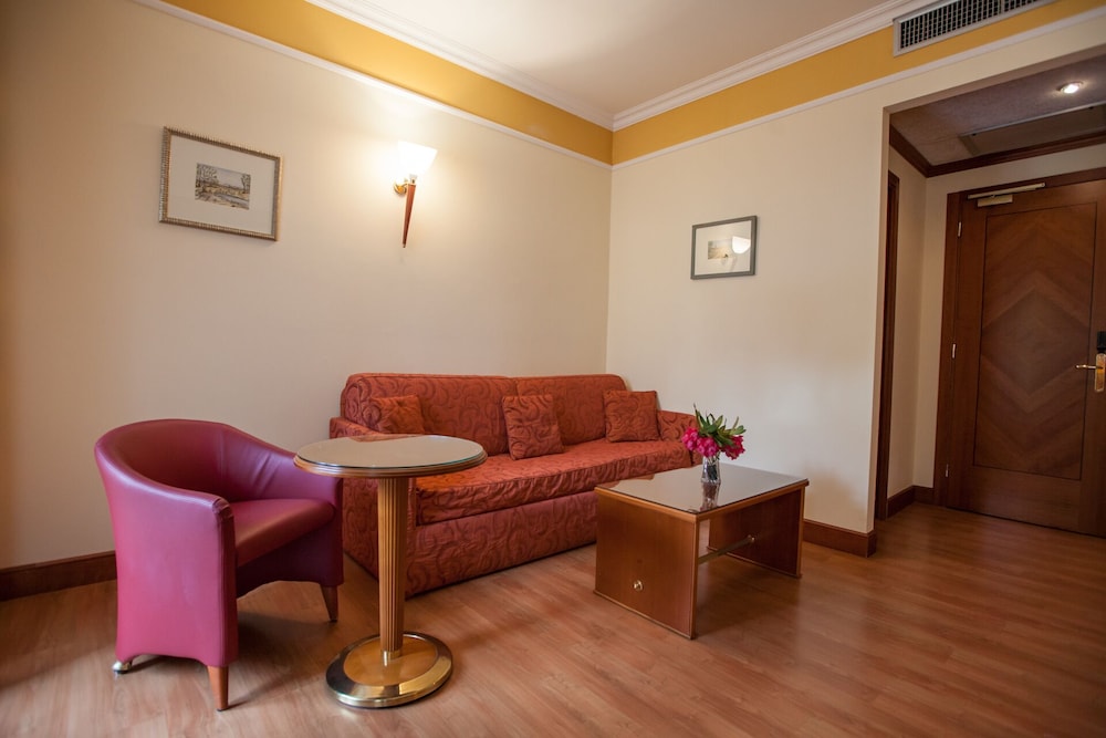 Hotel Il Chiostro 38/66