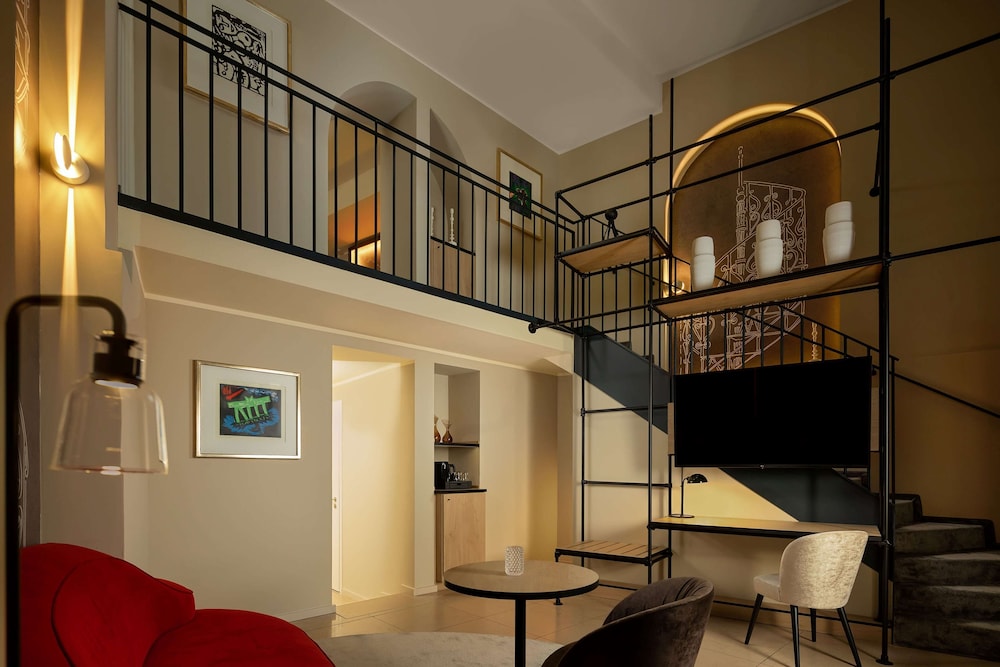 Hotel Wasserturm Cologne Curio Collection By Hilton 38/57