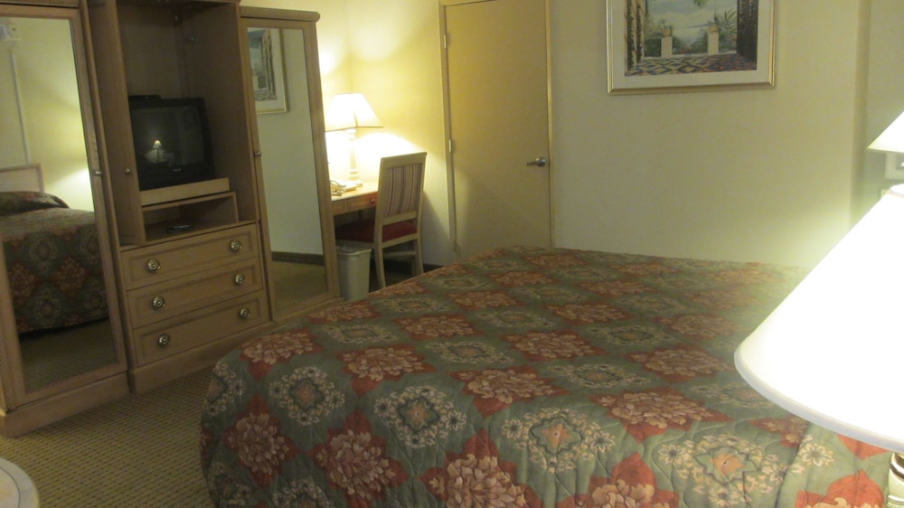 El Rancho Motel 9/39