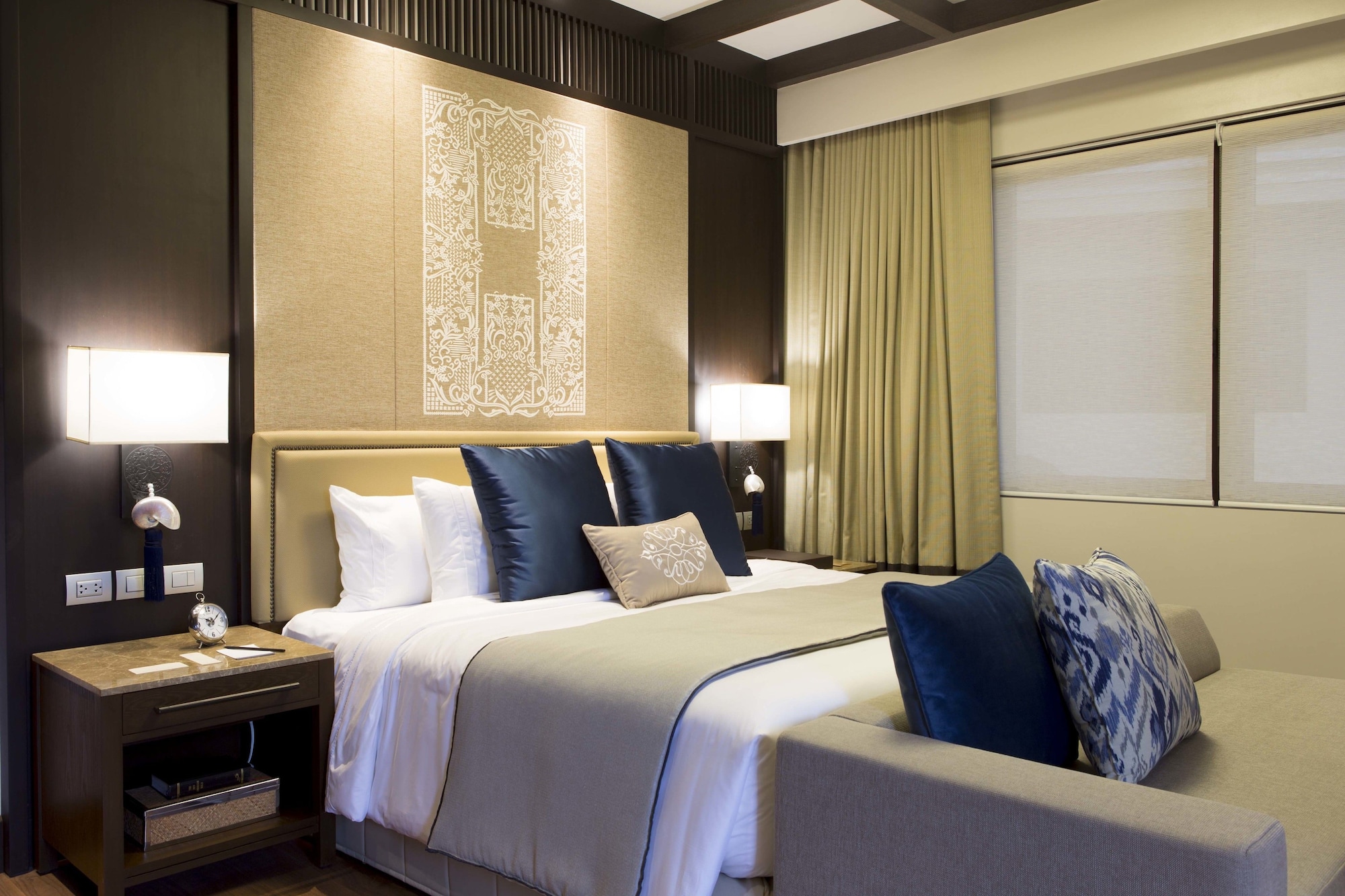 Garden, Anya, Suite, King Bed