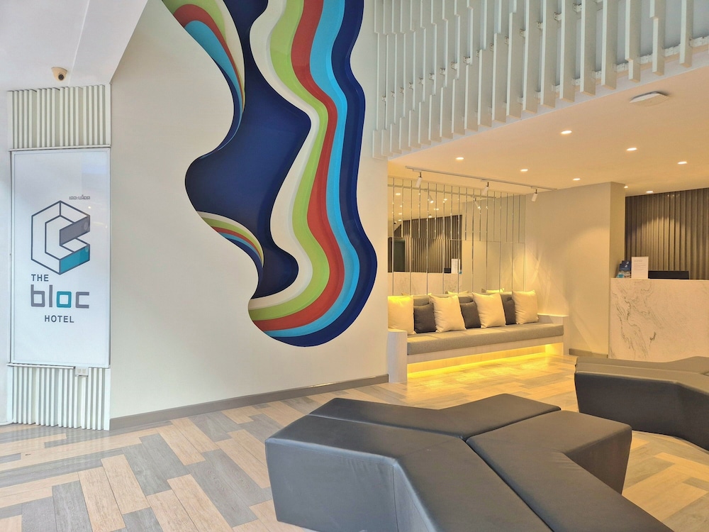 The Bloc Hotel 13/65