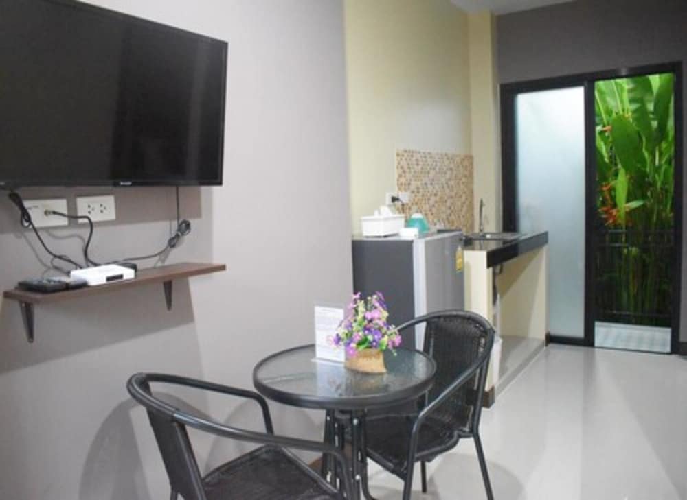 Isayarada Apartment 3/28
