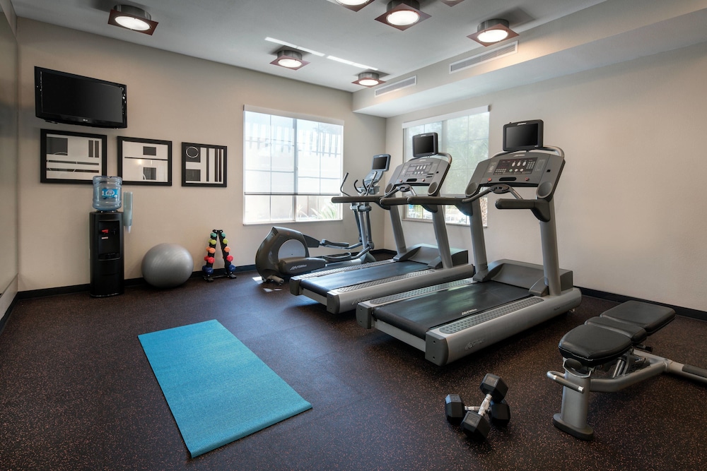 TownePlace Suites by Marriott San Diego Carlsbad / Vista 10/24