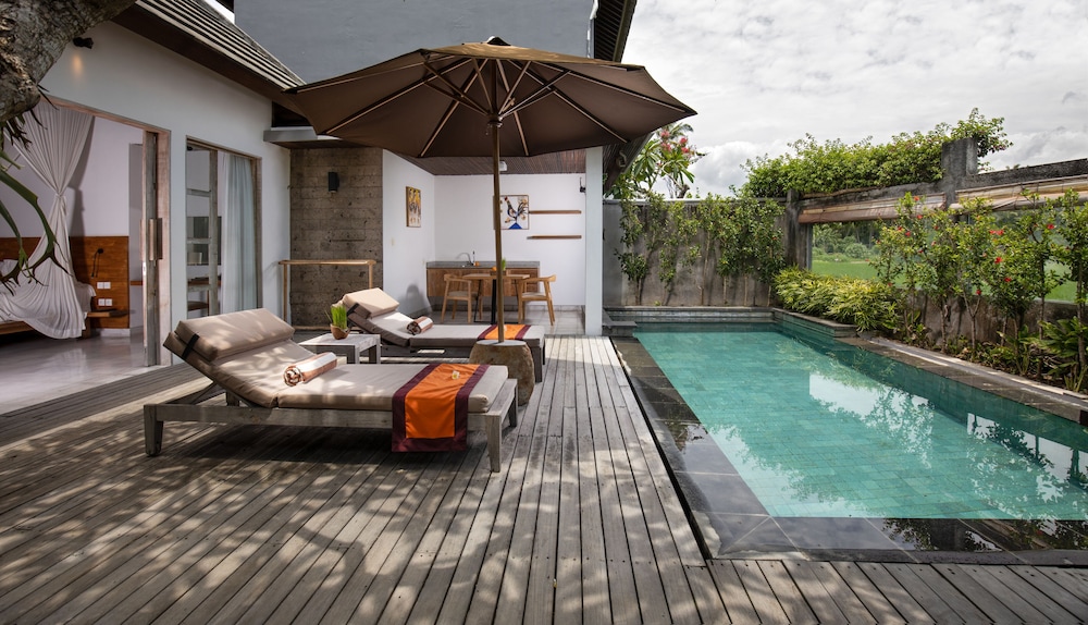 Villa Kayu Lama 27/50