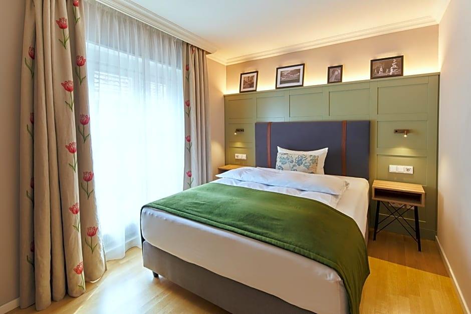 Hotel Orangerie 12/34