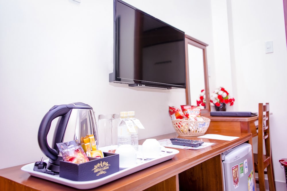 Le Saigon Hotel 52/56