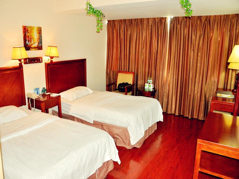 GreenTree Inn Shandong Rizhao University City Express Hotel 14/27