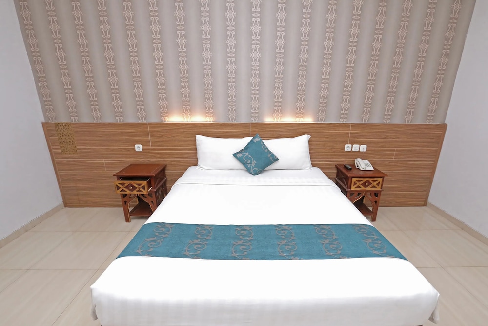 GRAND AMIRA HOTEL 23/63