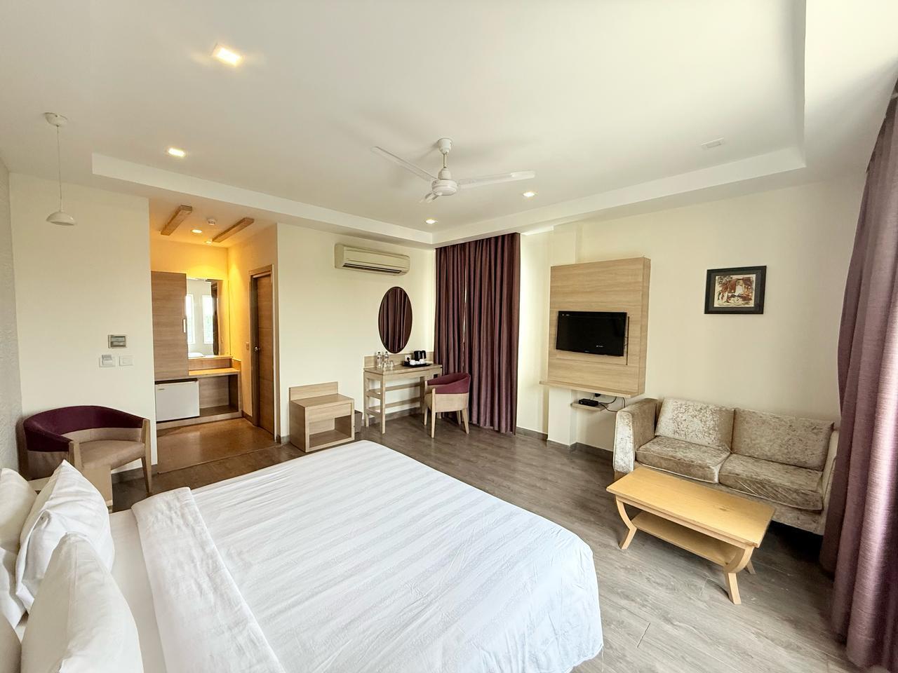 HOTEL PARADOR AGRA 14/45