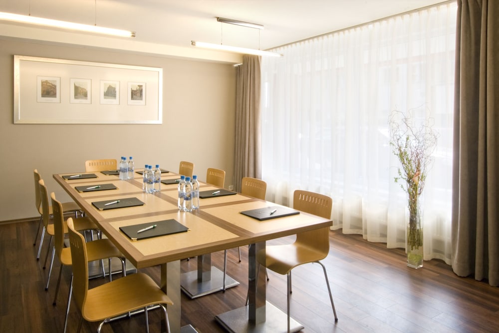 Aida Hotel 55/72