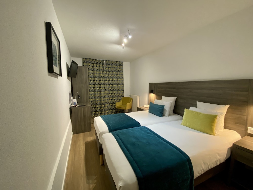 KYRIAD CHALON SUR SAONE CENTRE 40/63