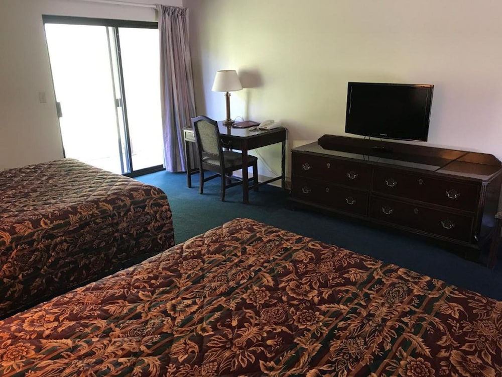 Sequim Bay Lodge 26/43