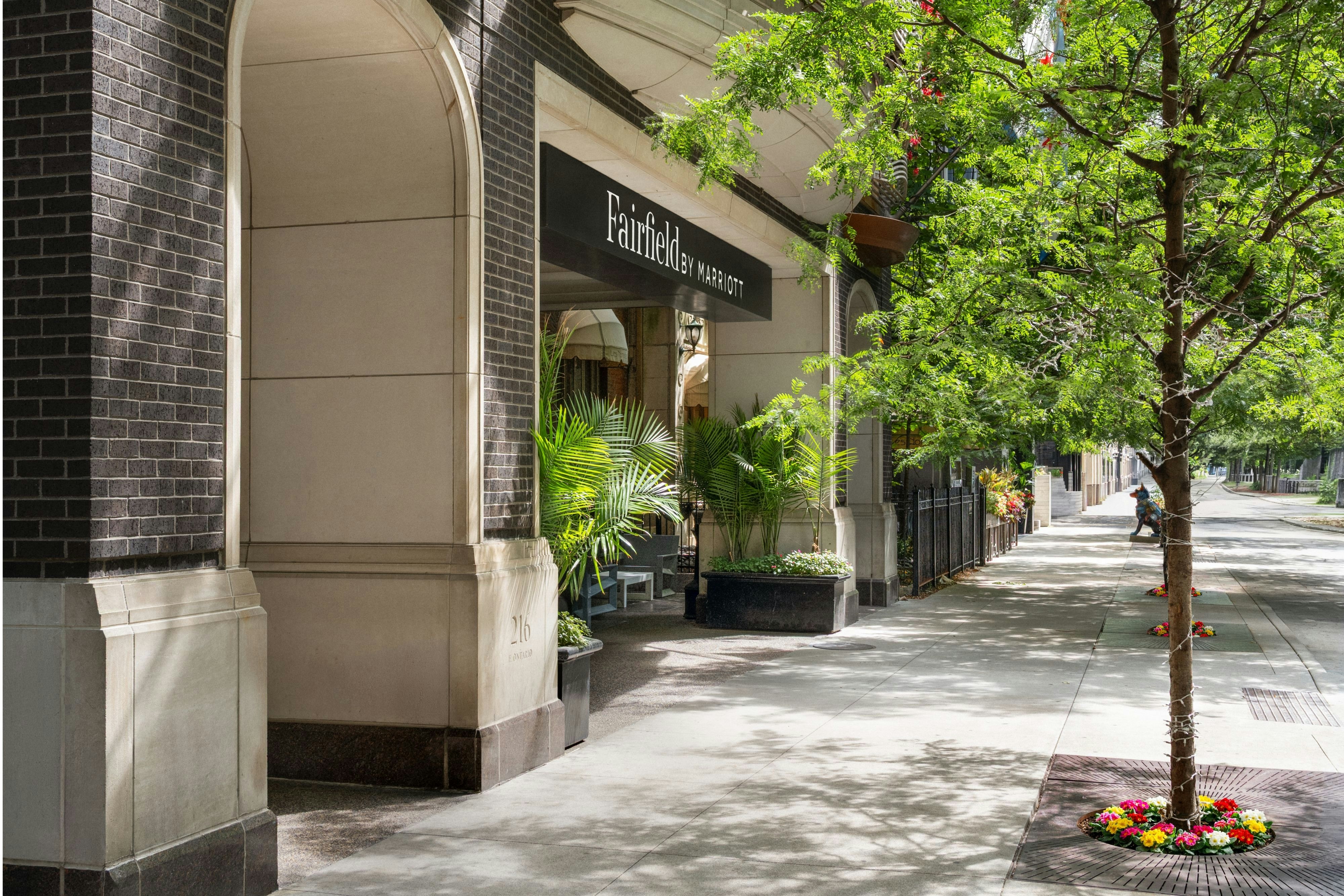 Fairfield Inn & Suites Chicago Downtown / Magnificent Mile 16/16