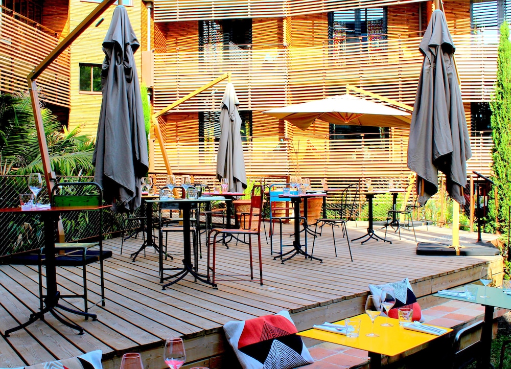 Hotel La Zoologie 58/75