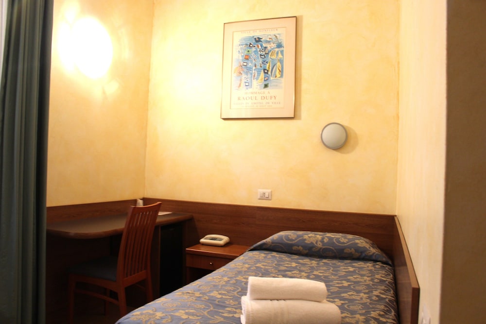 Club Hotel Milan 45/55
