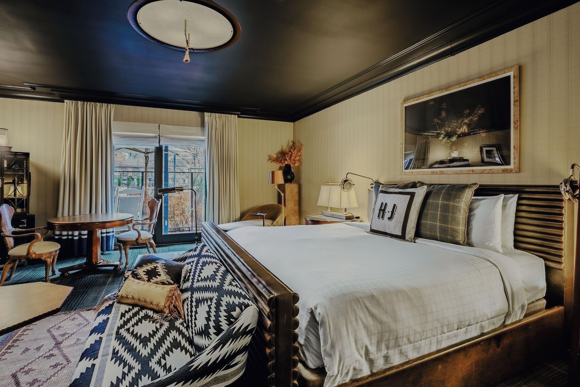 Junior Suite, Pool Side