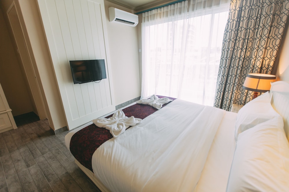 Tasik Villa International Resort 16/72