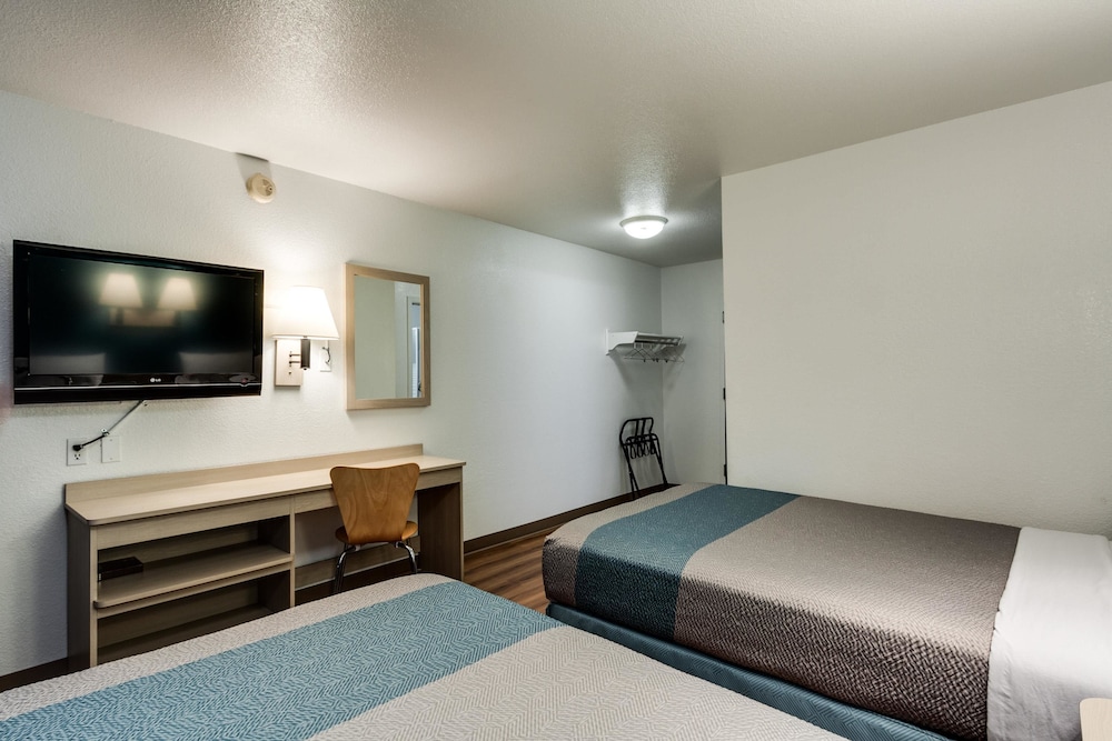 Motel6 Spokane, WA - West 13/30