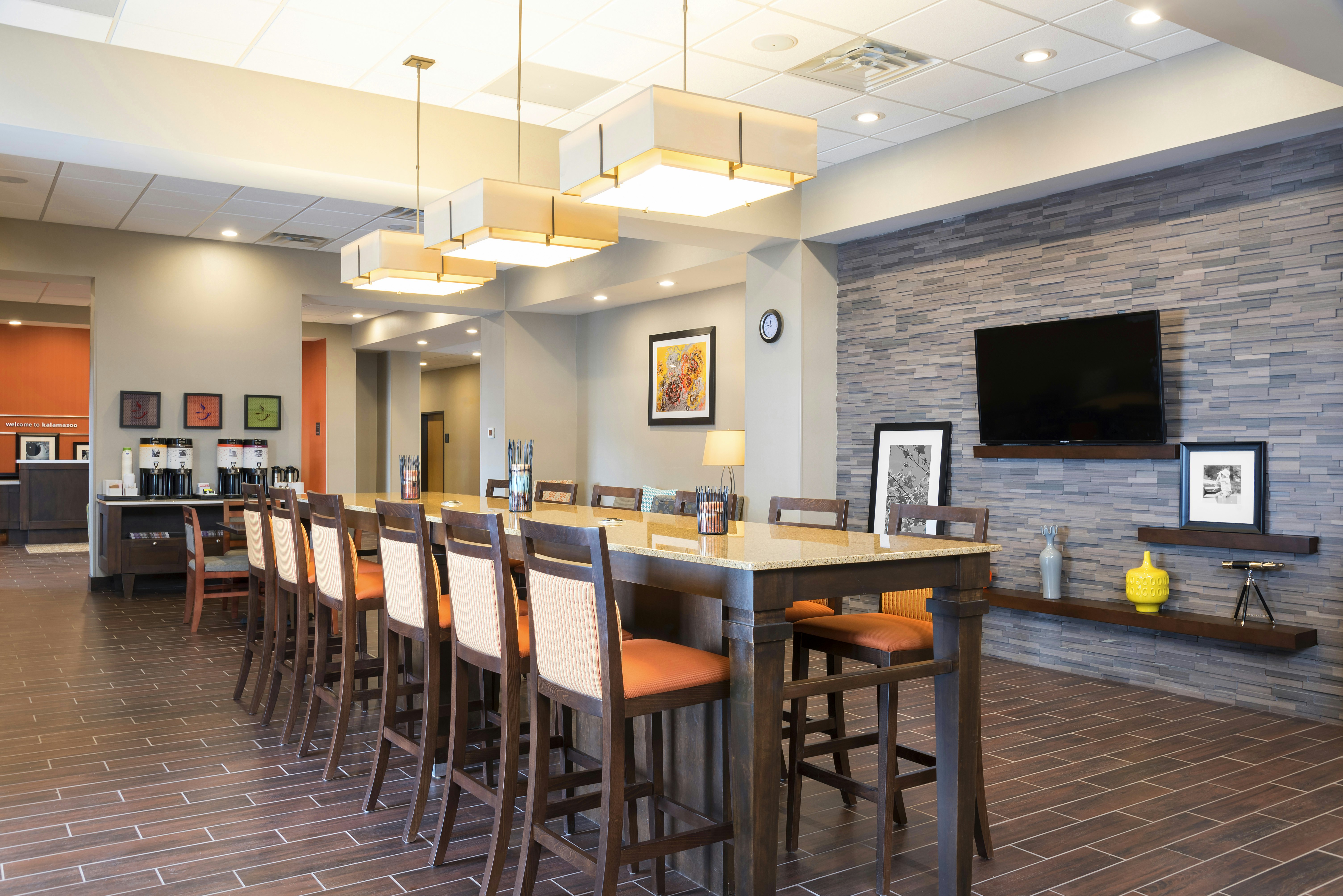 Hampton Inn Kalamazoo 11/15