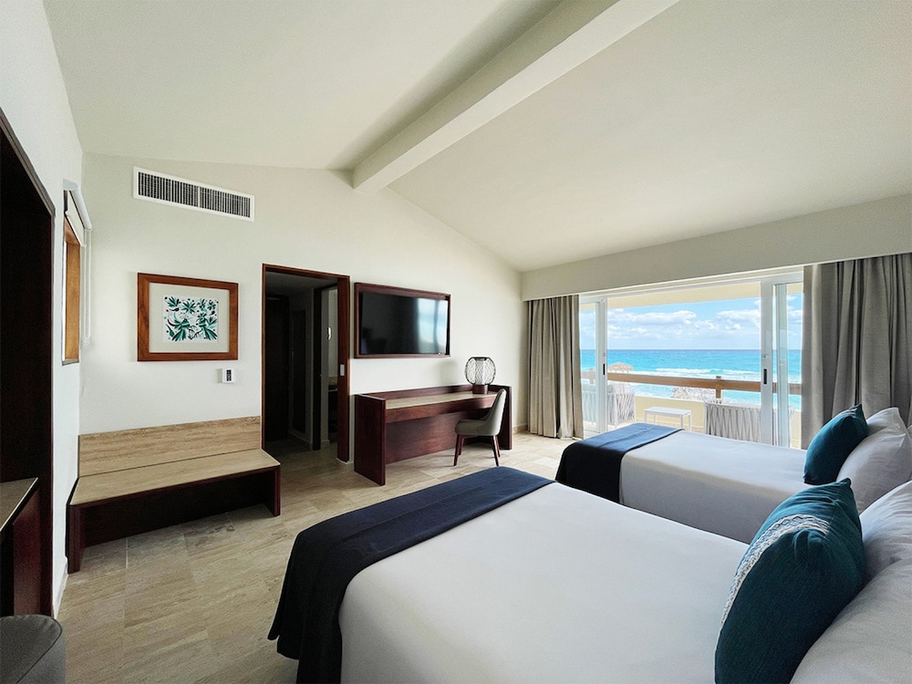 The Villas Cancun by Grand Park Royal Cancun Cbe 10/37