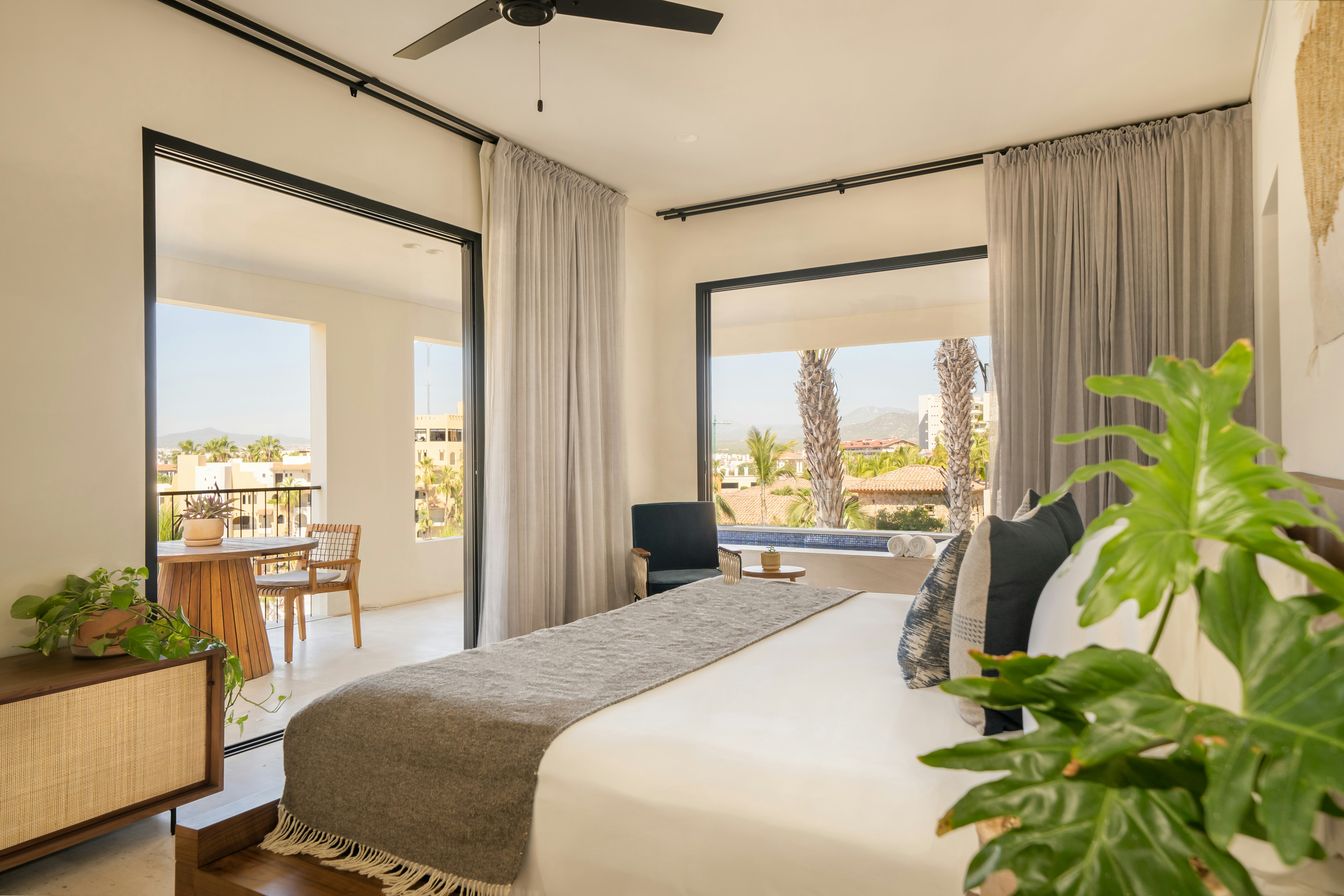 1 Homes Preview Cabo 9/29