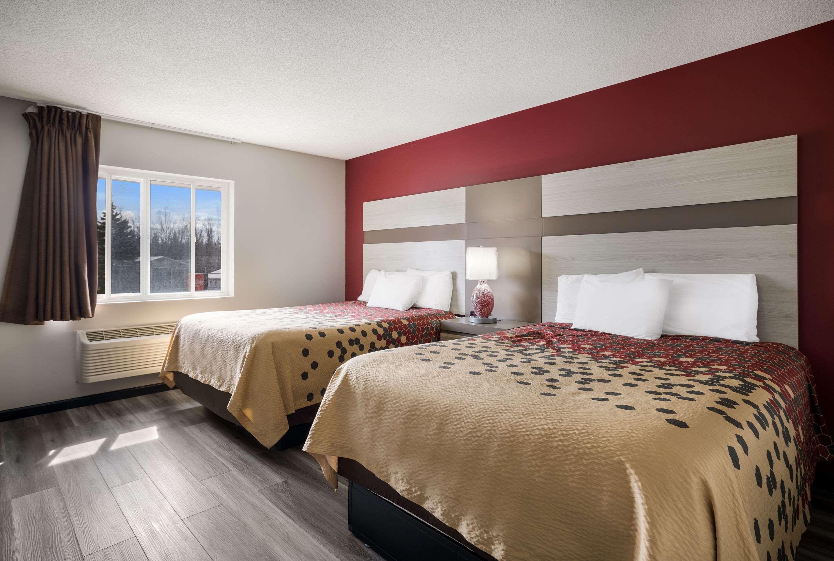 Room, 2 Queen Beds