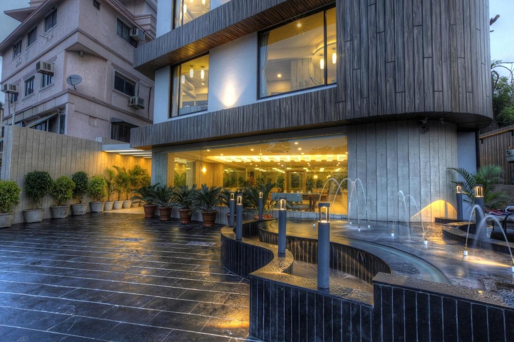 Hotel Scenaria 37/45