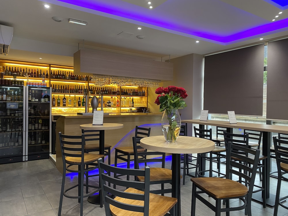 Brit Hotel Brive-La-Gaillarde 25/45