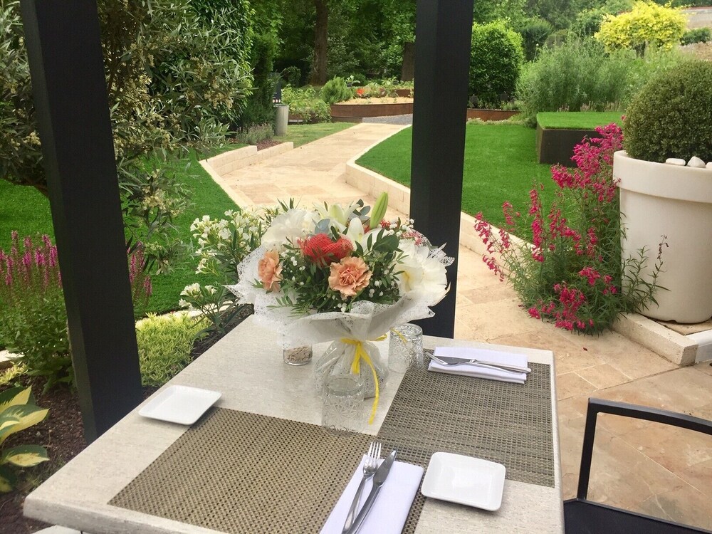 Le Richebourg Hotel Restaurant Spa 36/44