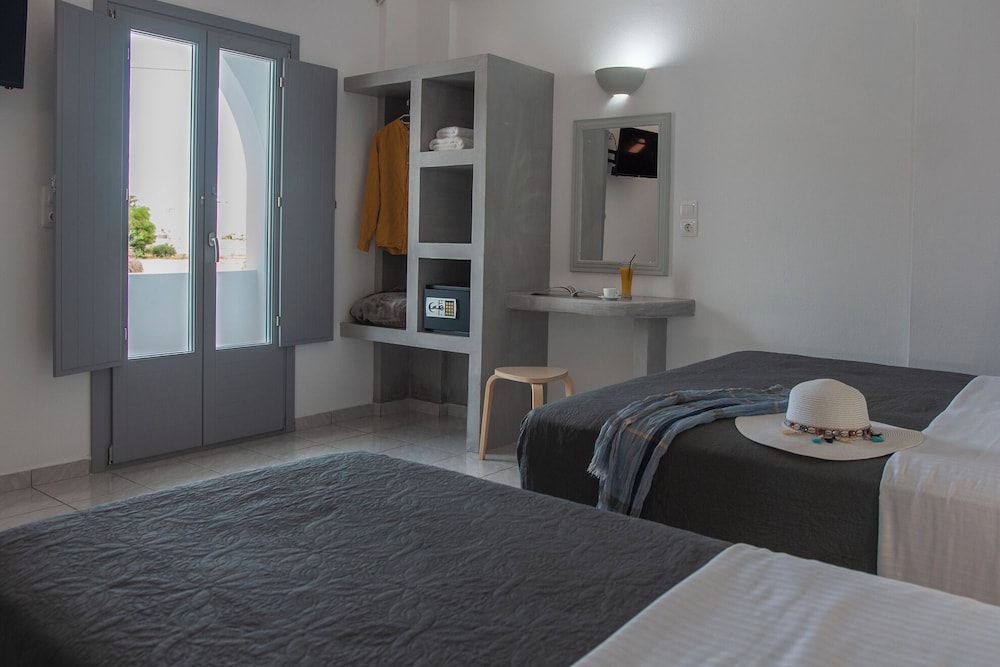 VILLA VALVIS 11/65
