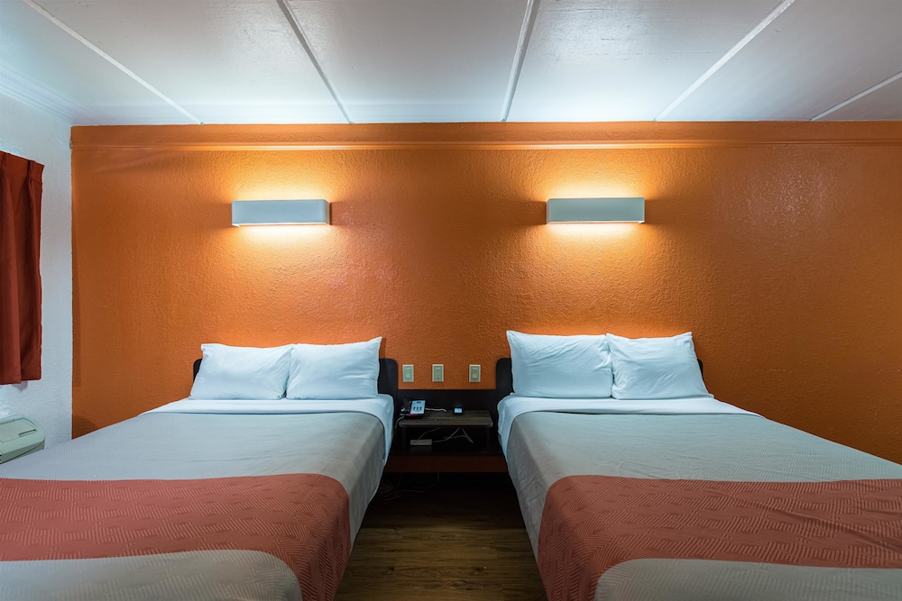 Motel6 Baytown, TX - Garth Rd 37/63