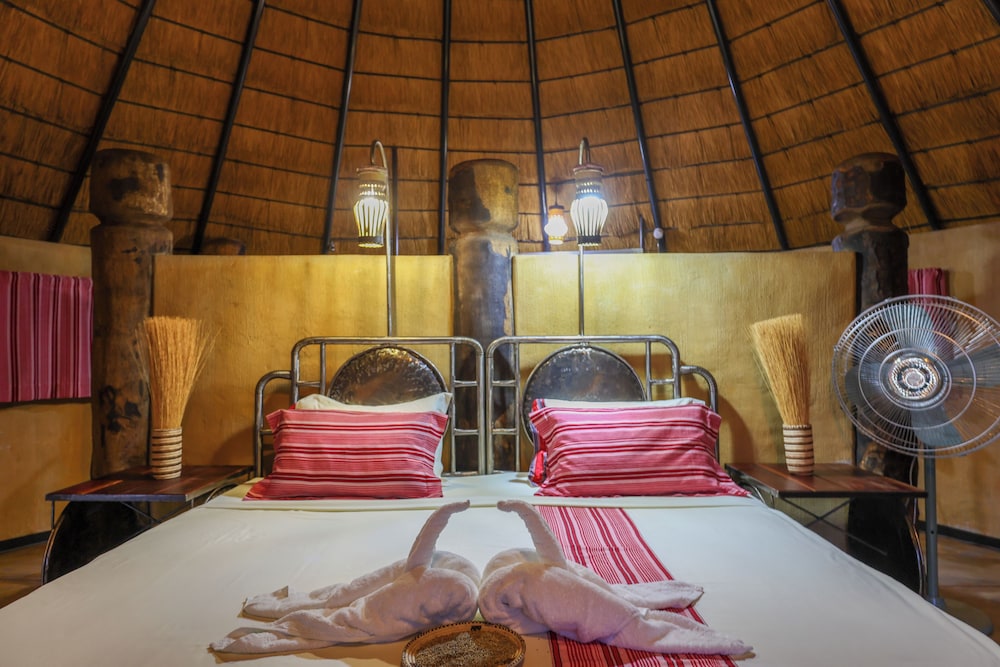 Ongula Village Homestead Lodge 14/50