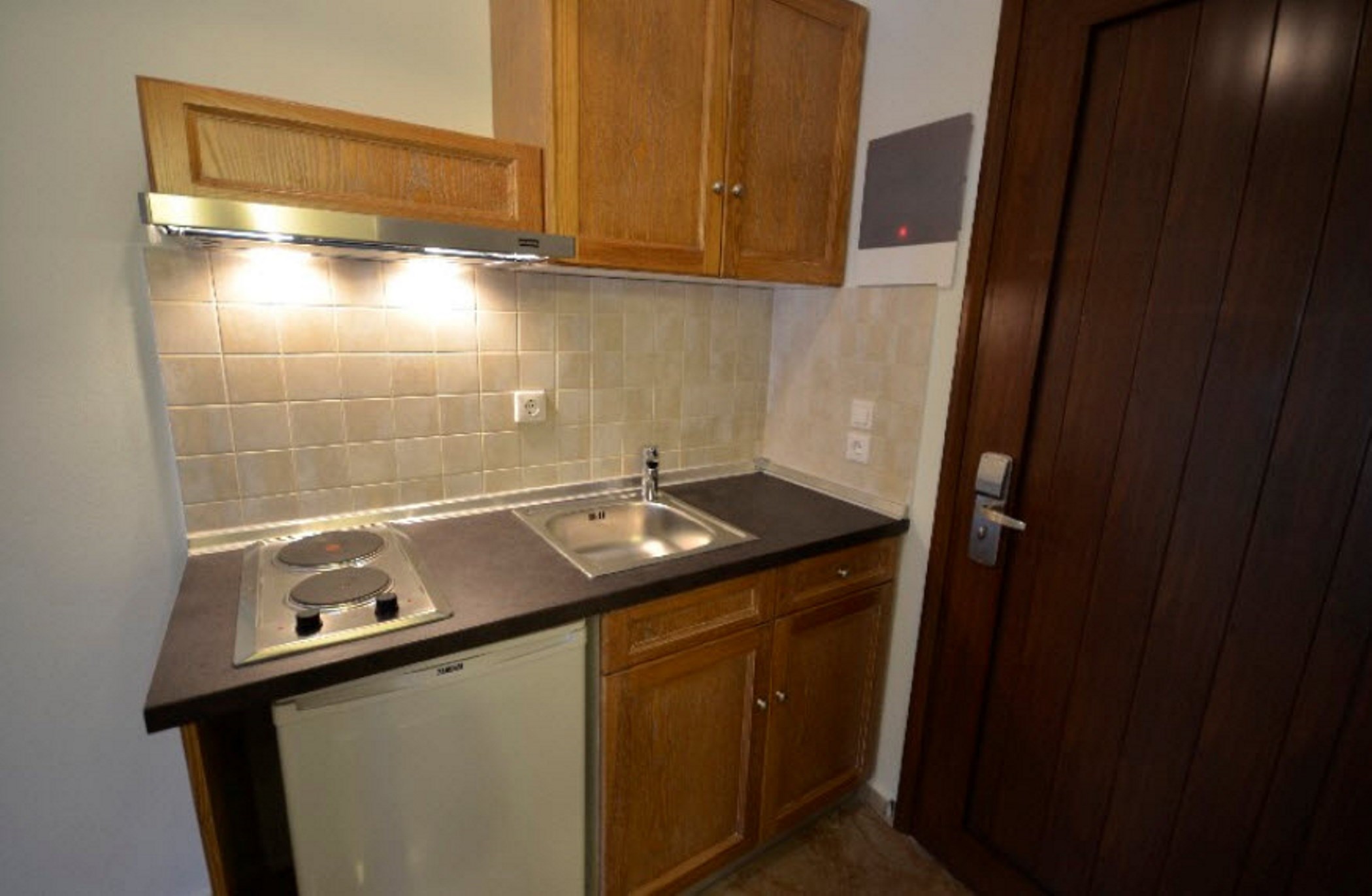 IRENE WELLNESS SPOT APARTMENTS 27/28