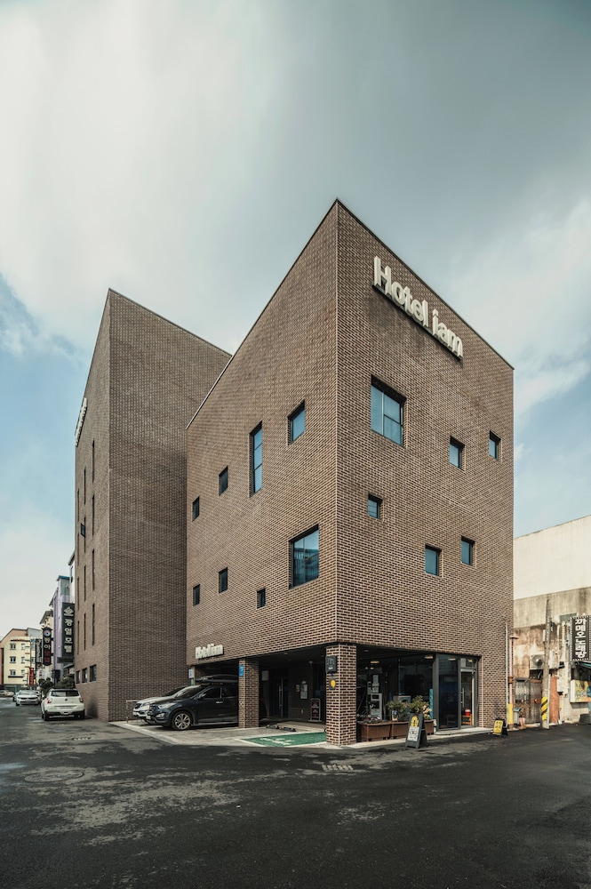 Hotel Iam - Hostel 5/50