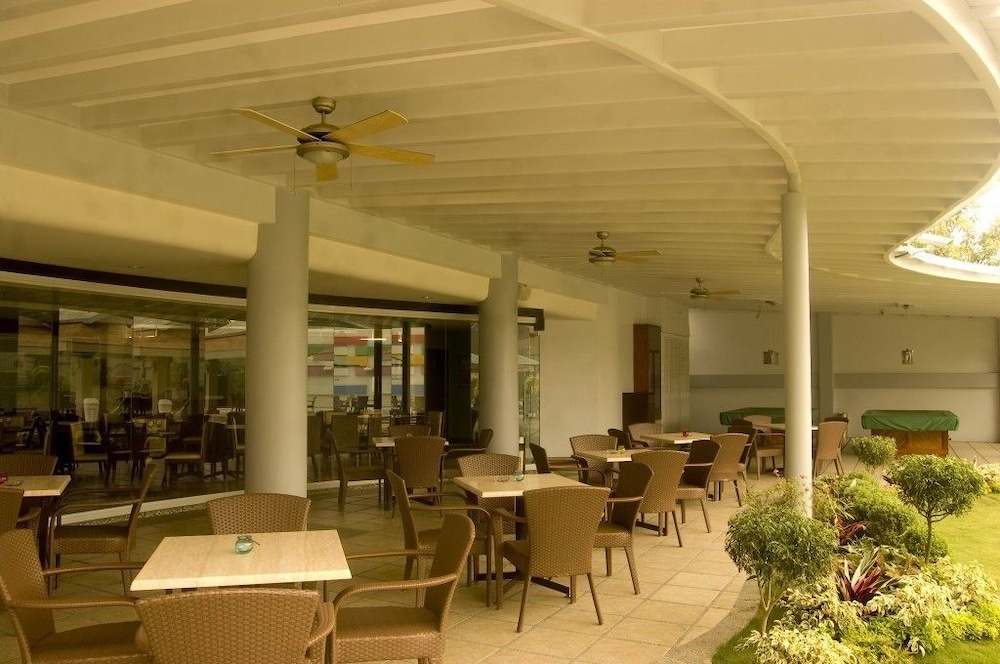 N Hotel 38/55